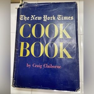 Vintage New York Times Cookbook, Craig Claiborne, Copyright 1961